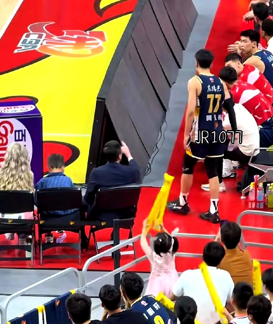 爆冷!滚球预测强队意外出局震惊全场 爆冷!滚球预测强队意外出局震惊全场