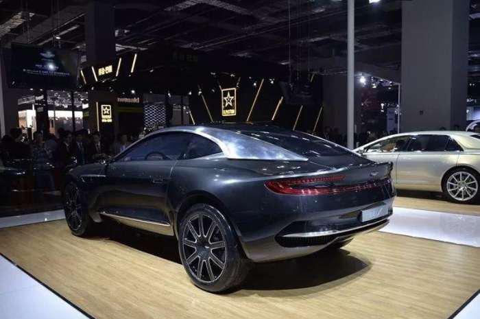 红牛二队险胜阿斯顿马丁,勒克莱尔状态火热 红牛二队险胜阿斯顿马丁,勒克莱尔状态火热