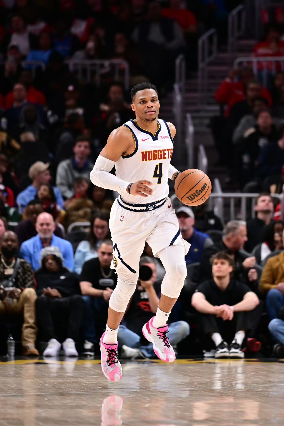 泰国队碾压丹麦队,黄鸭组合状态火热 泰国队碾压丹麦队,黄鸭组合状态火热