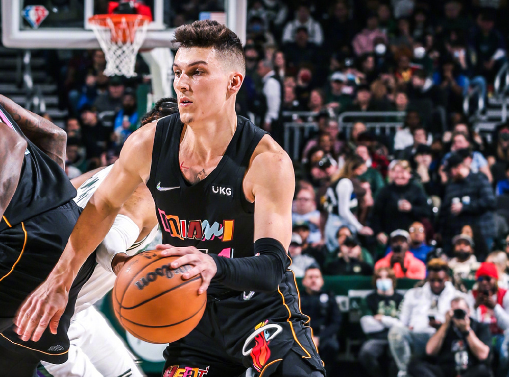 天津队绝杀江苏队,霍勒迪惊艳四座 天津队绝杀江苏队,霍勒迪惊艳四座