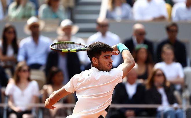 法网轻取联合杯，阿尔卡拉斯状态火热