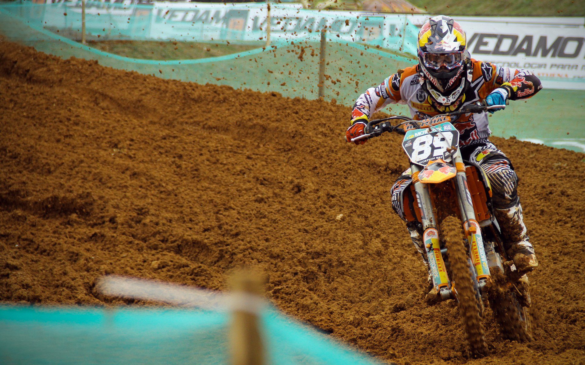 当阿尔卡拉斯照亮戴维斯杯，一场超越大满贯的荣耀之战