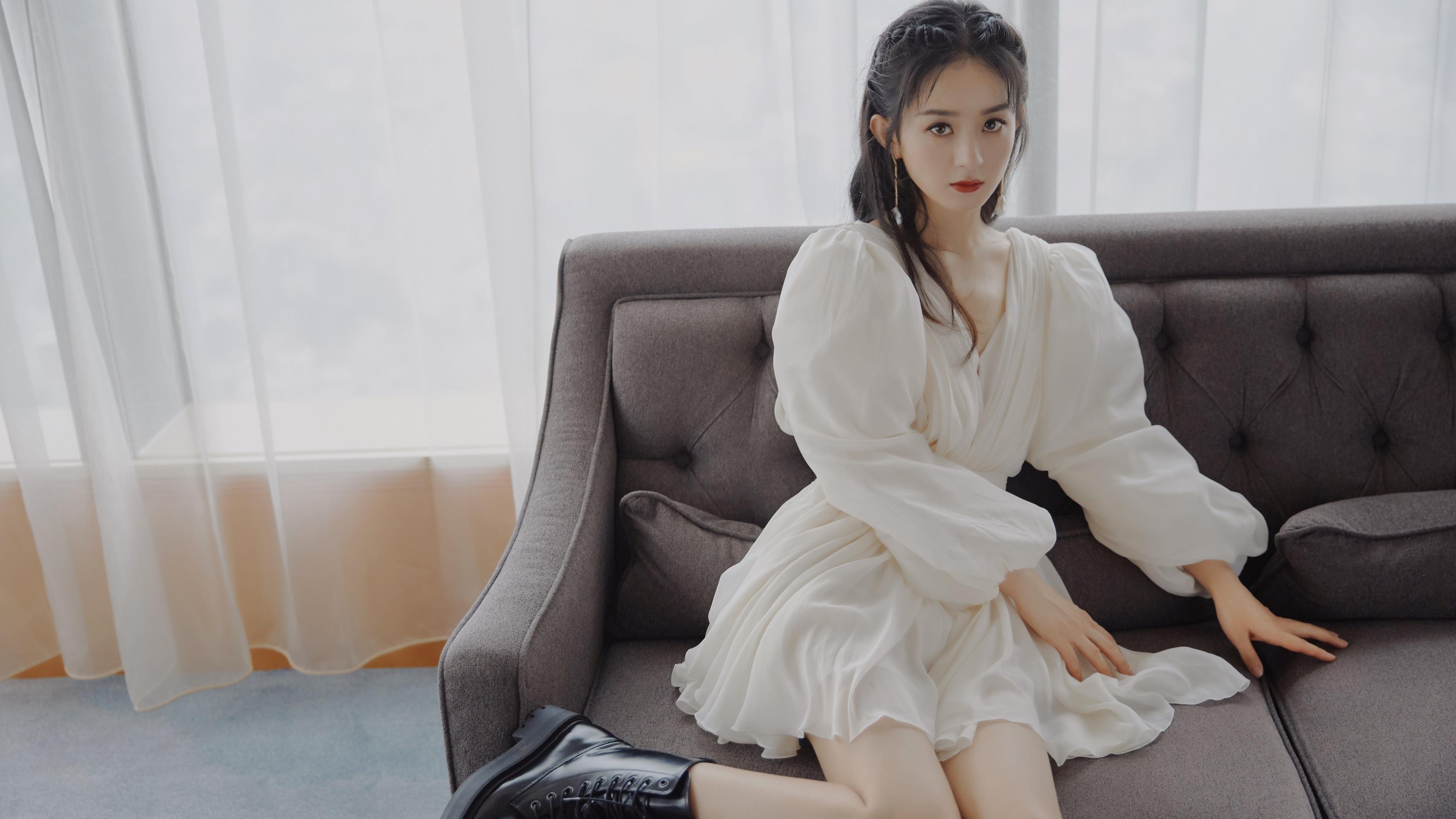 饮尽杯中鹈鹕酒，当浓眉安东尼·戴维斯成为中国赛场的关键先生