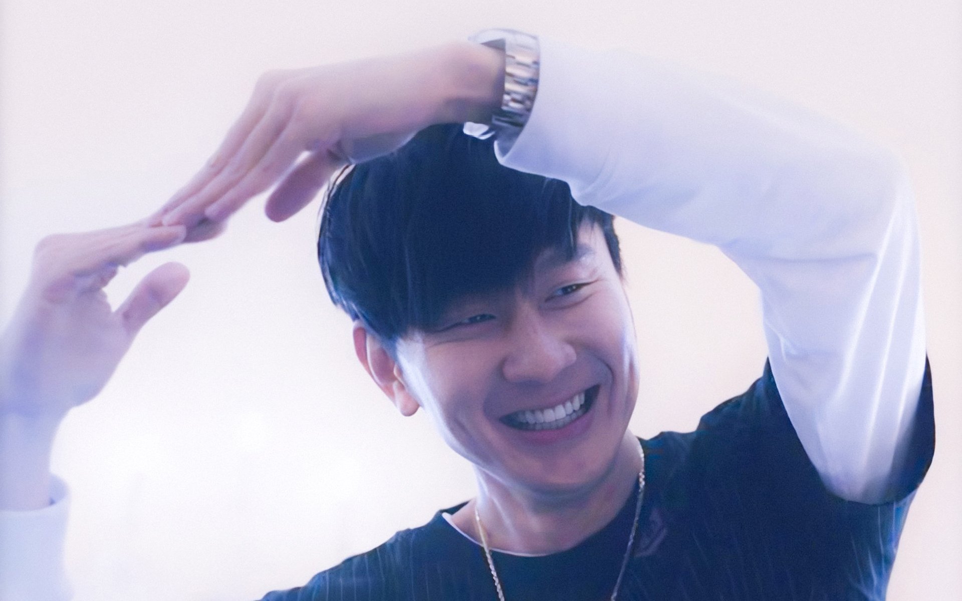 福克斯数据全面爆炸映衬下,湖人生死战力克热火显团队本色