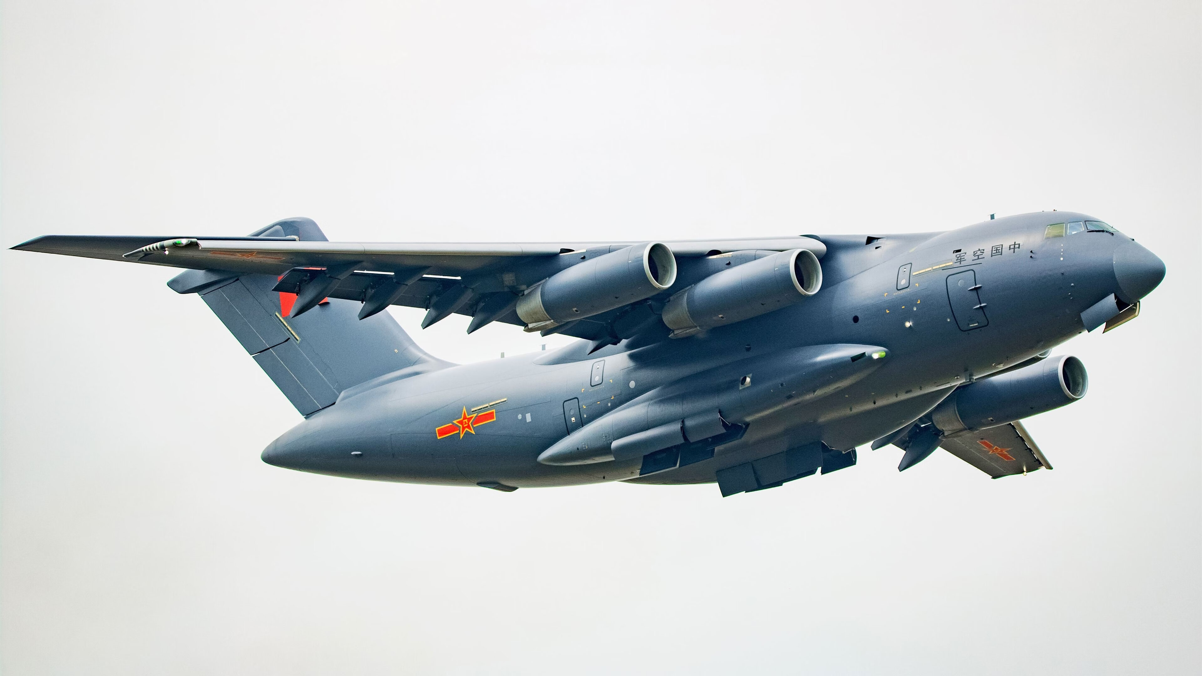 当葡萄牙风格压制拉齐奥，我们重睹了穆勒式接管