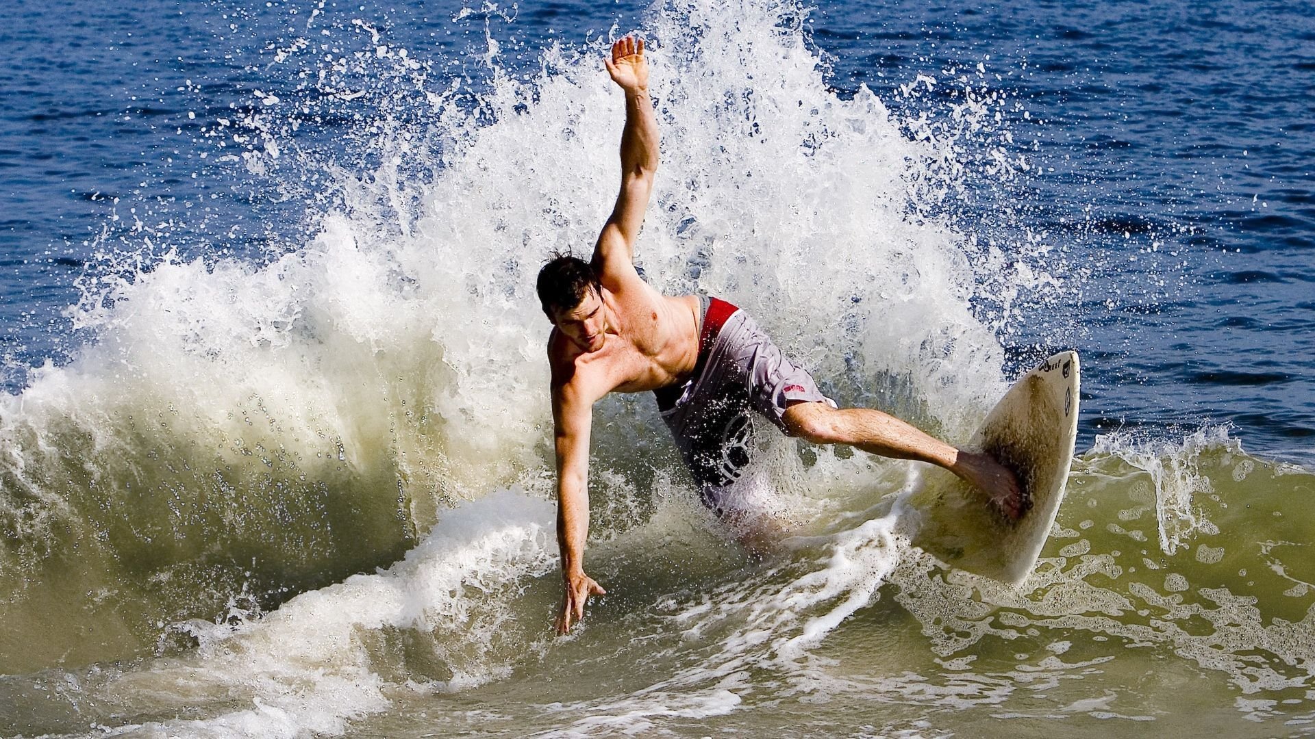 当东方蛟龙遇上西方灰熊,年度焦点之战,布伦森率浙江队强势逆袭