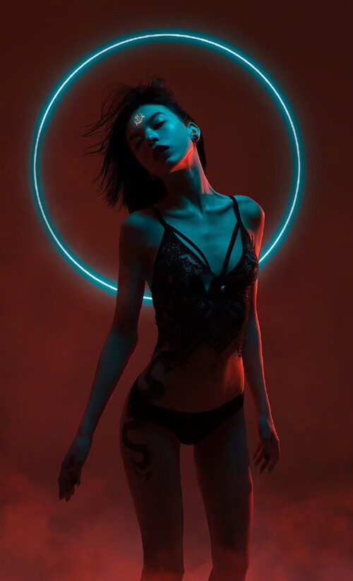 34岁苏亚雷斯梦回巅峰,加拿大队史性突破,一场比赛见证美洲足球新变局