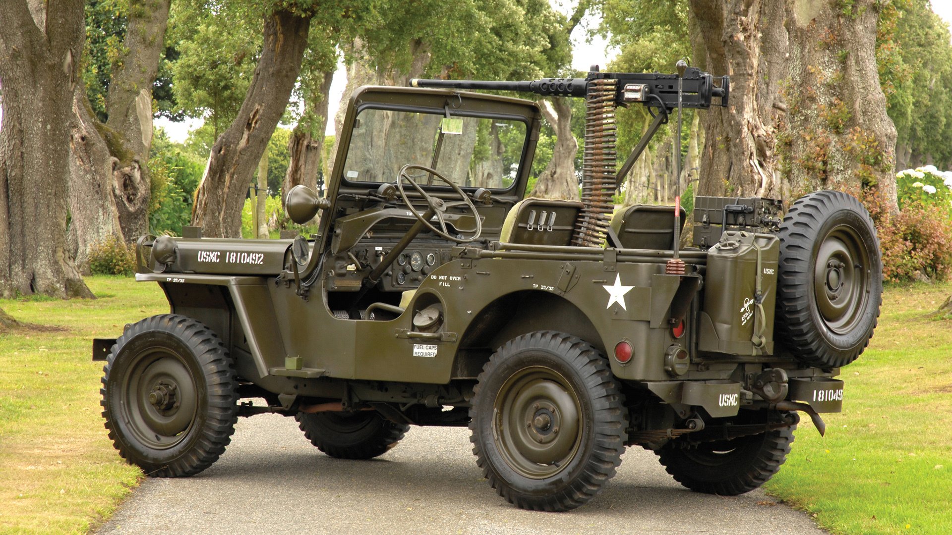 赛道与绿茵的共振,当F1街道赛的狂飙哲学撞上马赛的爆冷基因